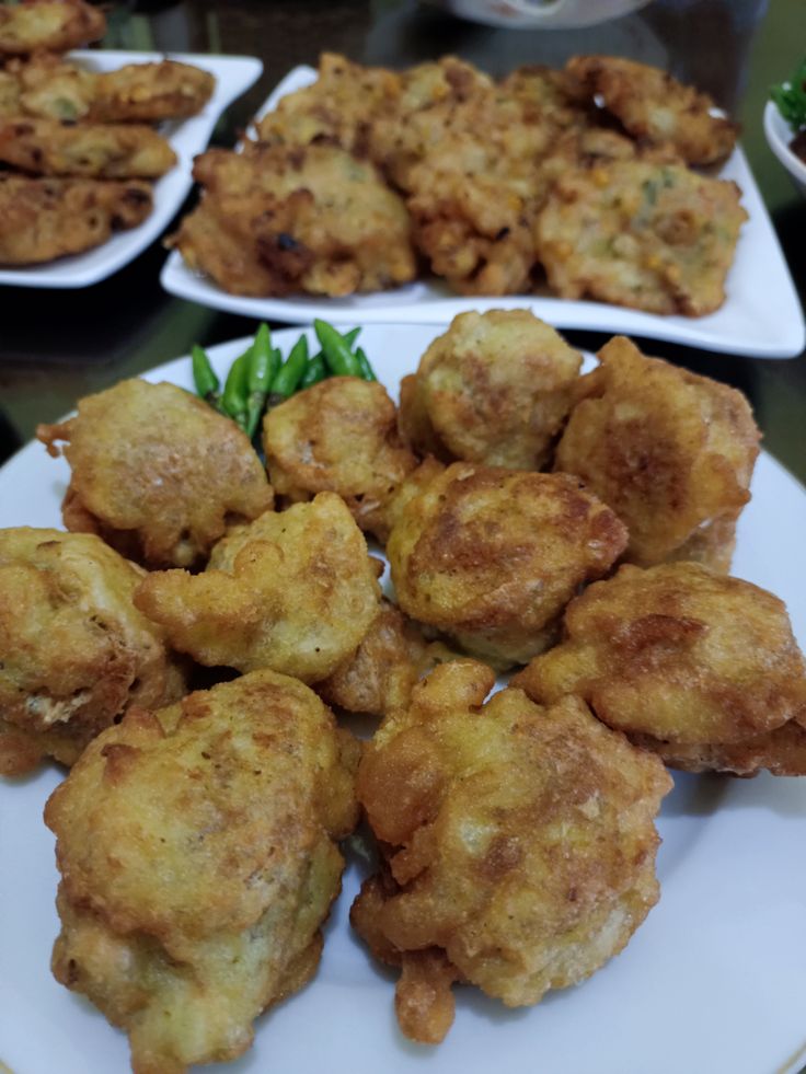 Tahu Brontak